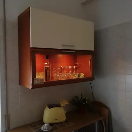 Apartment Casa Cecilia - 5 Terre A 100 Mt Da Stazione Spezia *
